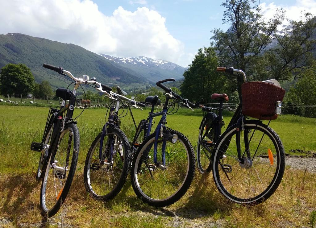 Donhaug Gjestegard Uskedalen ภายนอก รูปภาพ